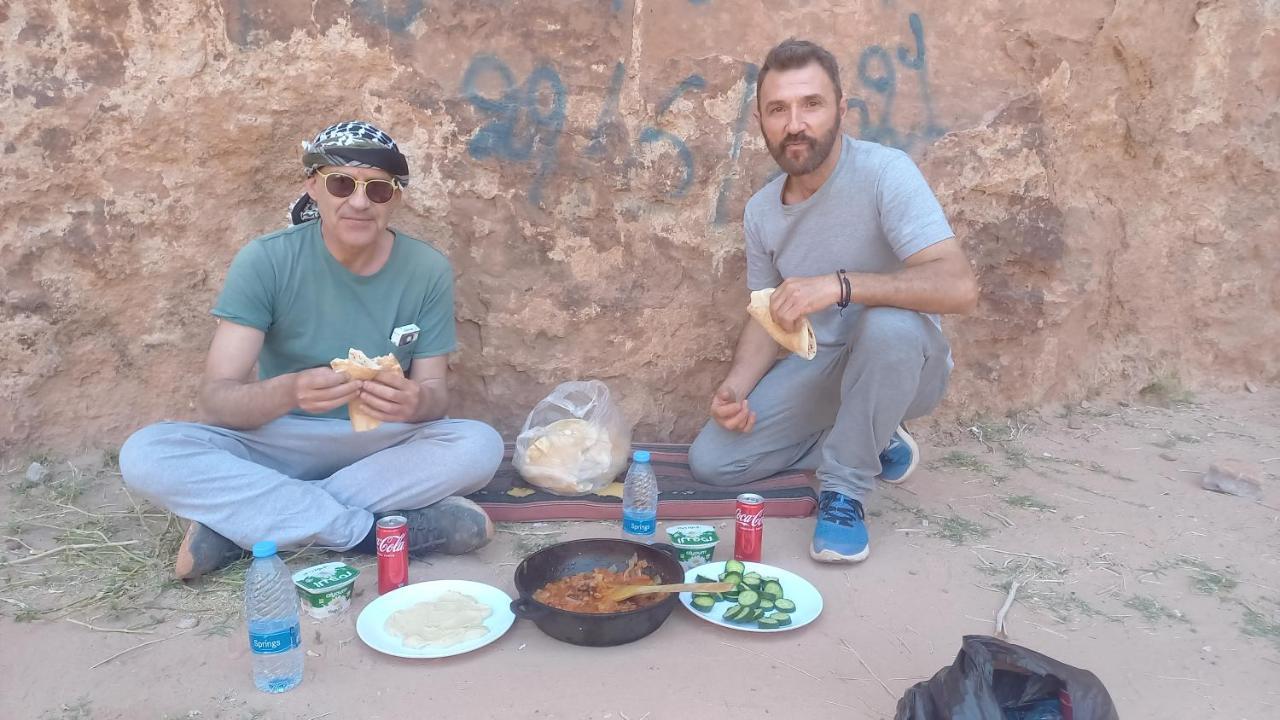 غرووب وادي رم Hotel Kültér fotó