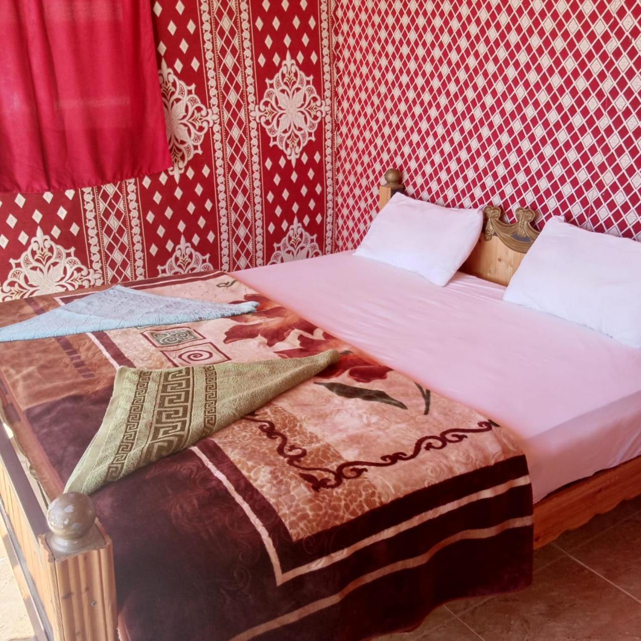 غرووب وادي رم Hotel Kültér fotó