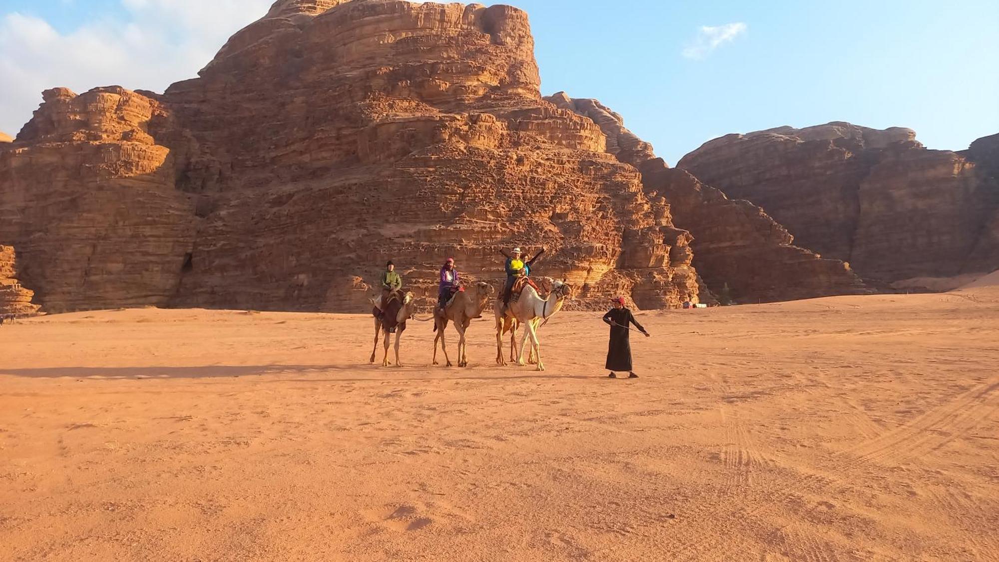 غرووب وادي رم Hotel Kültér fotó